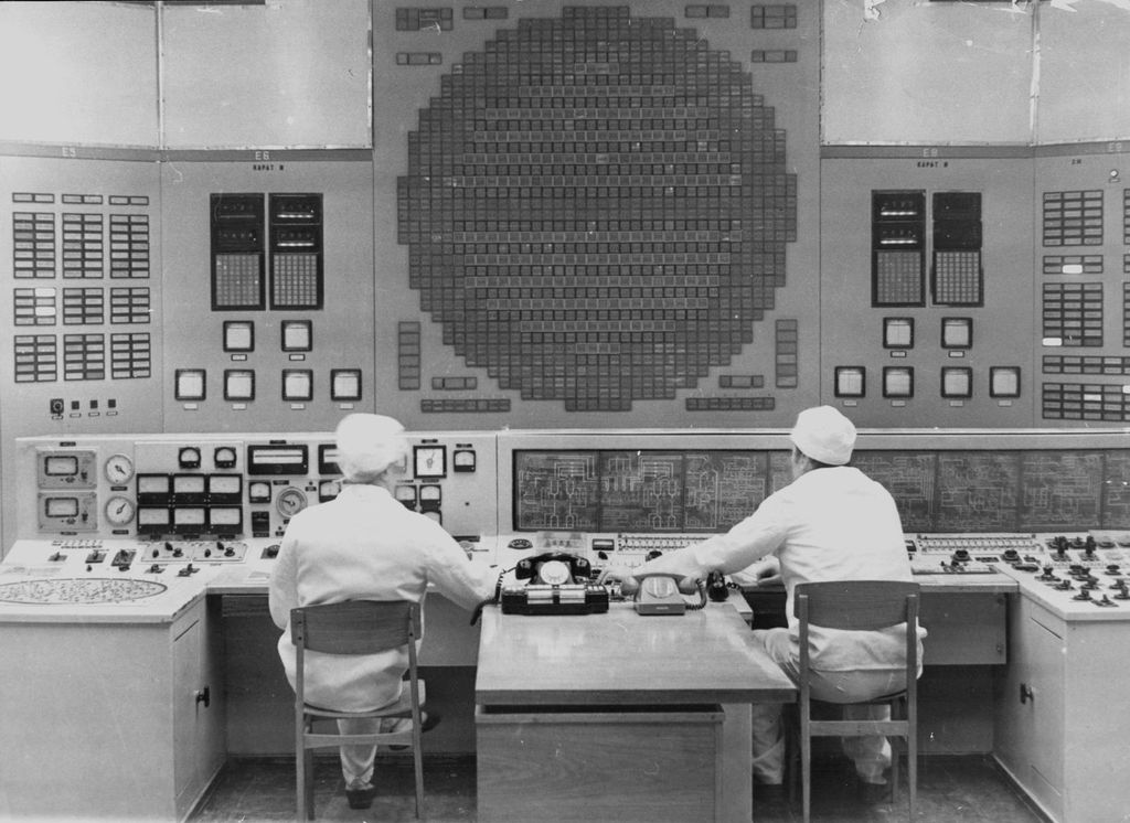 Создание атомной электростанции в ссср. Белоярская АЭС АМБ-100. АМБ-200 реактор. АМБ 100 И АМБ 200. АМБ-100 реактор.